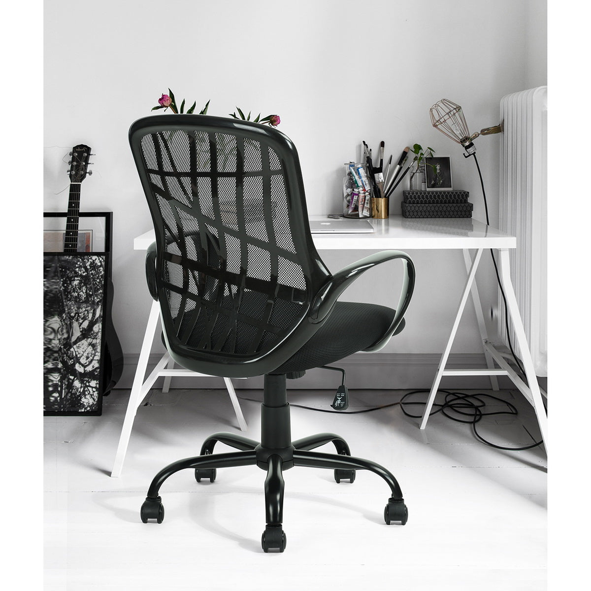Ergonomic Office Chair Modern Home Office Desk Chair Mesh Upholstery Desert